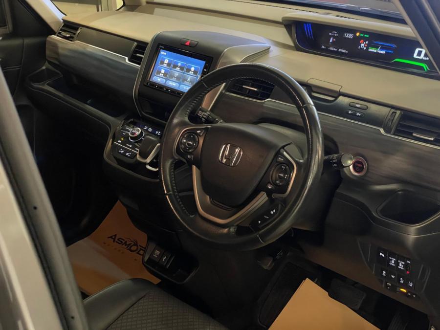 Freed Hybrid GB7 - Image 4